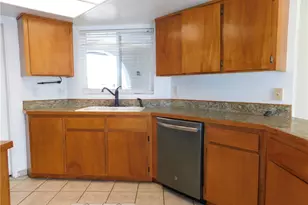 378 Emery Dr, Bullhead City, AZ 86442 - Photo 6