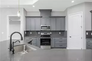 2339 Raven Ct, Bullhead City, AZ 86442 - Photo 12