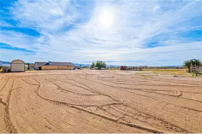 3605 N San Pedro Road, Golden Valley, AZ 86413 - Photo 48