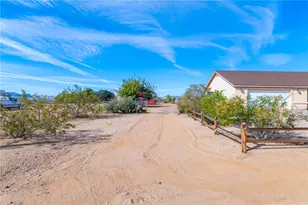 3605 N San Pedro Rd, Golden Valley, AZ 86413 - Photo 6