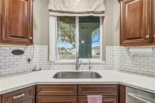 10730 S Shimmering Way, Mohave Valley, AZ 86440 - Photo 12