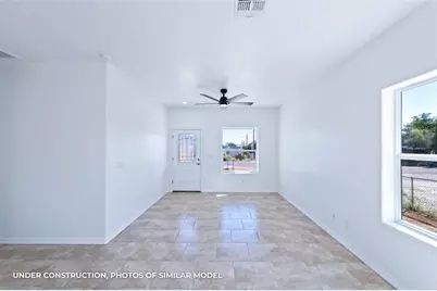 2100 E Thompson Avenue, Kingman, AZ 86409 - Photo 6