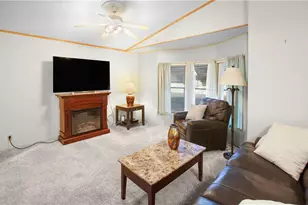 2960 Silver Creek Rd, Bullhead City, AZ 86442 - Photo 18