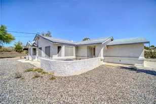 13485 Canyon Dr, Topock, AZ 86436 - Photo 8