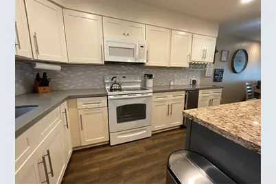 201 Riverfront Drive #18, Bullhead City, AZ 86442 - Photo 30