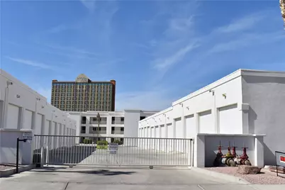 211 Moser Avenue #204, Bullhead City, AZ 86429 - Photo 4