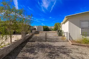 1595 River Gardens Dr, Bullhead City, AZ 86442 - Photo 32