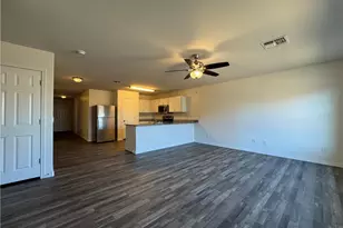 1624 Paige Dr, Bullhead City, AZ 86442 - Photo 4