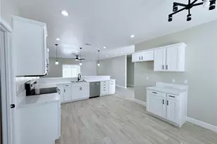 2201 E Hayden Way, Fort Mohave, AZ 86426 - Photo 10