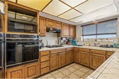 1660 Monte Vista Drive, Bullhead City, AZ 86442 - Photo 8