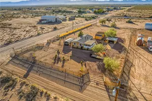 459 S Hano Rd, Golden Valley, AZ 86413 - Photo 36