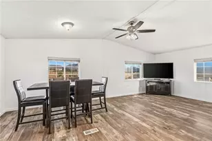 459 S Hano Rd, Golden Valley, AZ 86413 - Photo 18