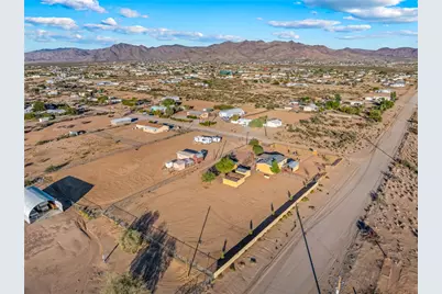 459 S Hano Road, Golden Valley, AZ 86413 - Photo 38