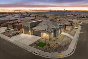 951 Athens Ct, Bullhead City, AZ 86429 - Photo 1