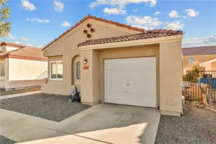 1132 Cibecue Dr, Bullhead City, AZ 86442 - Photo 2