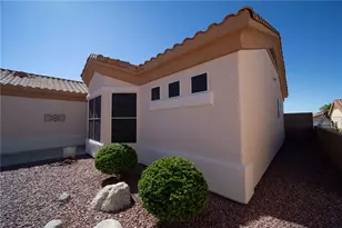 2875 Moonlight Dr, Bullhead City, AZ 86442 - Photo 4