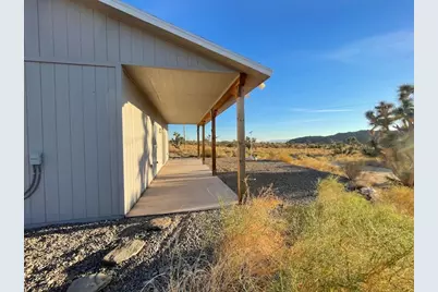 11328 S Kinard Road, Yucca, AZ 86438 - Photo 6
