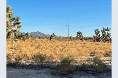 11328 S Kinard Road, Yucca, AZ 86438 - Photo 32