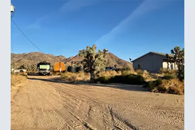 11328 S Kinard Road, Yucca, AZ 86438 - Photo 26