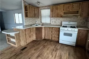 561 Harbor Dr, Bullhead City, AZ 86442 - Photo 6