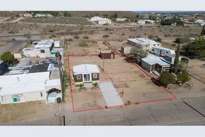 419 E Beverly Avenue, Kingman, AZ 86409 - Photo 2