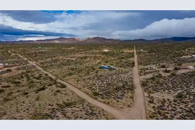 001 W Cajon Drive, White Hills, AZ 86445 - Photo 8