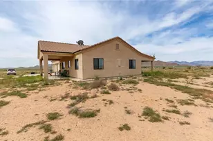 6604 E Huntington, Kingman, AZ 86401 - Photo 2