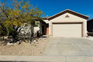 2853 Esmerelda Dr, Bullhead City, AZ 86429 - Photo 1