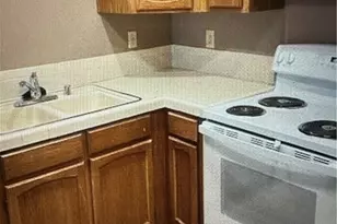 454 Riverfront Dr, Bullhead City, AZ 86442 - Photo 2