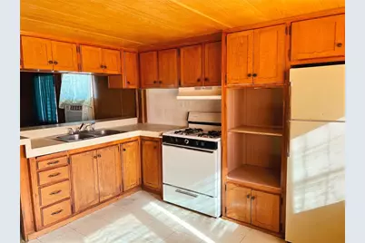 773 Riverview Drive, Bullhead City, AZ 86442 - Photo 2