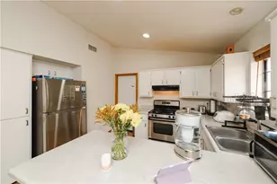 1006 Belcourt Cir, Kingman, AZ 86409 - Photo 32