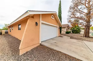 1006 Belcourt Cir, Kingman, AZ 86409 - Photo 2