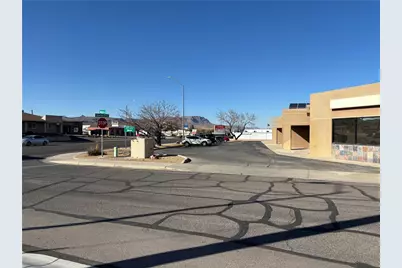 2002 Stockton Hill Road #5, Kingman, AZ 86401 - Photo 38