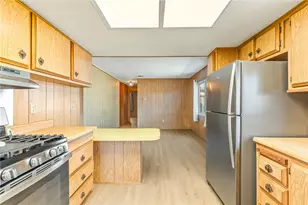 1424 Winters Cir, Bullhead City, AZ 86442 - Photo 24