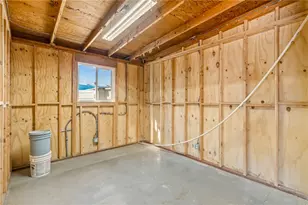 1424 Winters Cir, Bullhead City, AZ 86442 - Photo 8