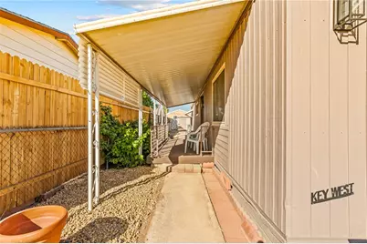 1424 Winters Circle, Bullhead City, AZ 86442 - Photo 12