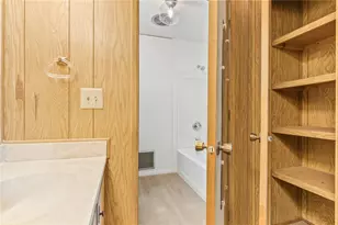 1424 Winters Cir, Bullhead City, AZ 86442 - Photo 38