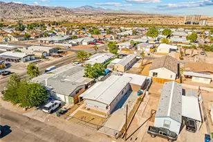 1424 Winters Cir, Bullhead City, AZ 86442 - Photo 2