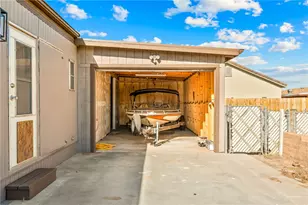 1424 Winters Cir, Bullhead City, AZ 86442 - Photo 6