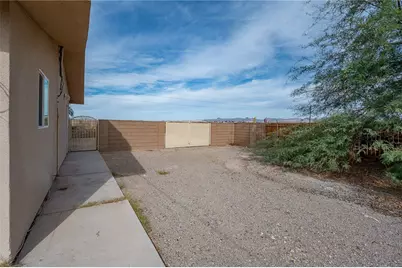 1220 Riverview Drive, Bullhead City, AZ 86442 - Photo 64
