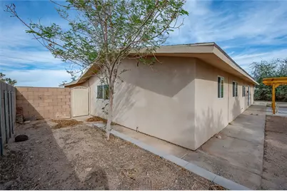 1220 Riverview Drive, Bullhead City, AZ 86442 - Photo 70