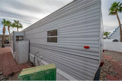 2000 Ramar Rd  #697, Bullhead City, AZ 86442 - Photo 32