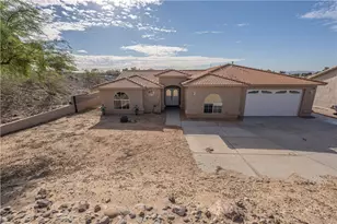 1880 E Corwin Rd, Bullhead City, AZ 86442 - Photo 2