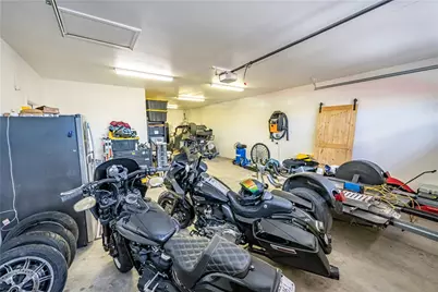 1880 E Corwin Road, Bullhead City, AZ 86442 - Photo 32