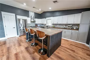 1880 E Corwin Rd, Bullhead City, AZ 86442 - Photo 6