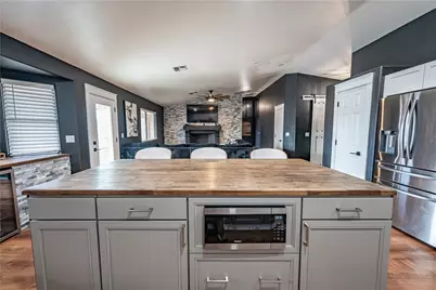 1880 E Corwin Road, Bullhead City, AZ 86442 - Photo 12