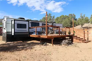 10387 E Amber Ct, Hackberry, AZ 86411 - Photo 6