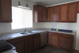 2175 E Maverick Dr, Mohave Valley, AZ 86440 - Photo 2