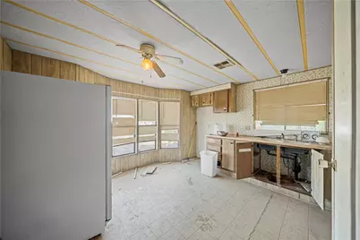 1592 E Valencia Road, Fort Mohave, AZ 86426 - Photo 8