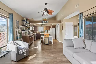 201 Riverfront Drive #17, Bullhead City, AZ 86442 - Photo 8